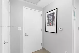 1900 N Bayshore Dr, Miami, FL 33132 - Photo 18