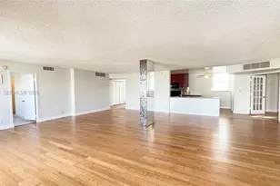 3703 NE 166th St, North Miami Beach, FL 33160 - Photo 8