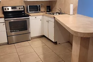 1690 NE 191st St, Miami, FL 33179 - Photo 6