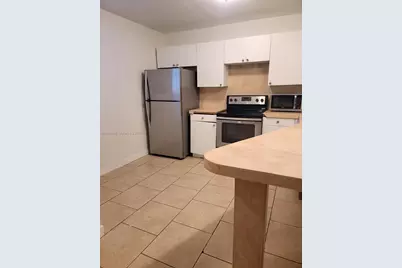 1690 NE 191st St #315-1, Miami, FL 33179 - Photo 8