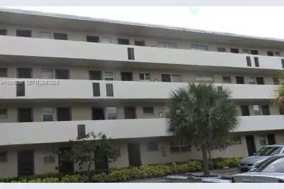 1690 NE 191st St #315-1, Miami, FL 33179 - Photo 1