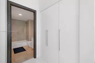 2711 S Ocean Dr, Hollywood, FL 33019 - Photo 26