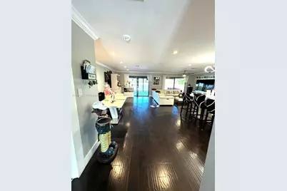 9189 NW 45th St, Sunrise, FL 33351 - Photo 2