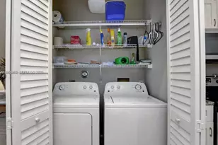 51 N Lakeshore Dr, Hypoluxo, FL 33462 - Photo 16