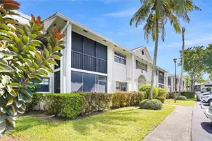 927 NE 199th St, Miami, FL 33179 - Photo 26