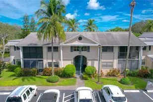 927 NE 199th St, Miami, FL 33179 - Photo 22