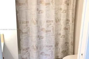 19801 E Country Club Dr, Aventura, FL 33180 - Photo 18