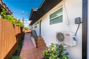 3321 NW 19th Terrace, Miami, FL 33125 - Photo 2