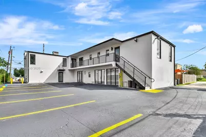 2990 Griffin Rd #203, Dania Beach, FL 33312 - Photo 2