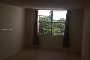 492 NW 165th St Rd, Miami, FL 33169 - Photo 42