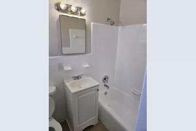 724 NE 6th St #7, Hallandale Beach, FL 33009 - Photo 6