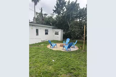 1220-1222 NE 110th Ter, Miami, FL 33161 - Photo 2