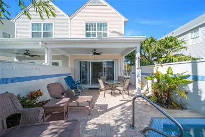 7026 Harbor Village Dr, Duck, FL 33050 - Photo 6