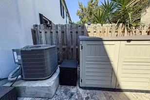 20917 NE 8th Ave, Miami, FL 33179 - Photo 42