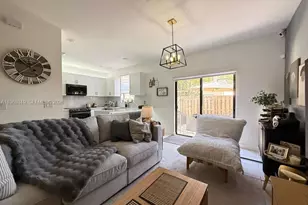 20917 NE 8th Ave, Miami, FL 33179 - Photo 12