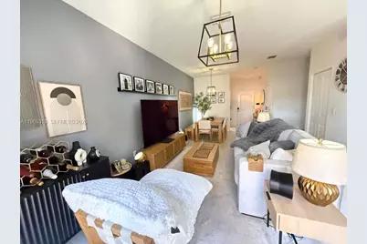 20917 NE 8th Ave, Miami, FL 33179 - Photo 8