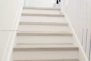 20917 NE 8th Ave, Miami, FL 33179 - Photo 20