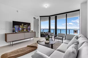 700 NE 24th St, Miami, FL 33137 - Photo 12