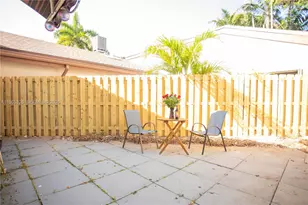 523 Leslie Dr, Hallandale Beach, FL 33009 - Photo 16