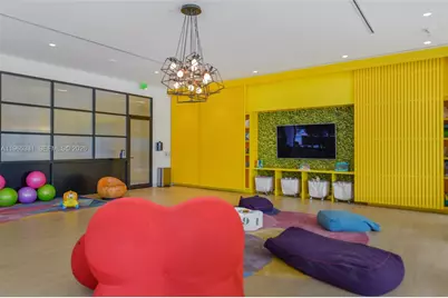 45 SW 9th St #1107, Miami, FL 33130 - Photo 20