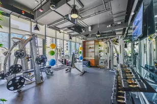 45 SW 9th St, Miami, FL 33130 - Photo 36