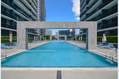 45 SW 9th St #1107, Miami, FL 33130 - Photo 30