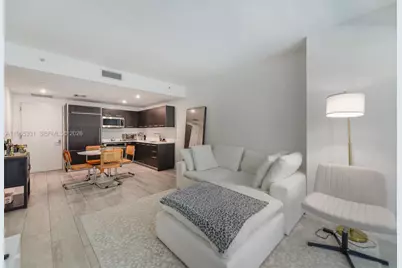 45 SW 9th St #1107, Miami, FL 33130 - Photo 6