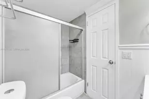 30 E 39th St, Hialeah, FL 33013 - Photo 10