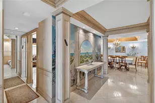 5001 Collins Ave, Miami Beach, FL 33140 - Photo 16