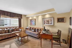 5001 Collins Ave, Miami Beach, FL 33140 - Photo 32