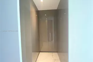 18975 Collins Ave, Sunny Isles Beach, FL 33160 - Photo 14