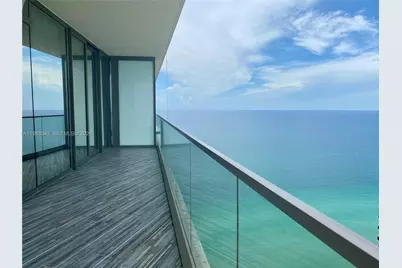 18975 Collins Ave #3605, Sunny Isles Beach, FL 33160 - Photo 2