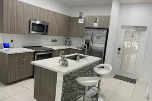 4636 NW 84th Ave, Doral, FL 33166 - Photo 2