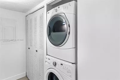 4705 SW 62nd Ave #204, Davie, FL 33314 - Photo 14