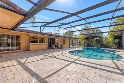 11201 SW 136th St, Miami, FL 33176 - Photo 34