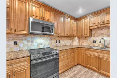 6201 N Falls Cir Dr #210, Lauderhill, FL 33319 - Photo 2