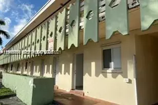 941 NE 169th St, North Miami Beach, FL 33162 - Photo 12