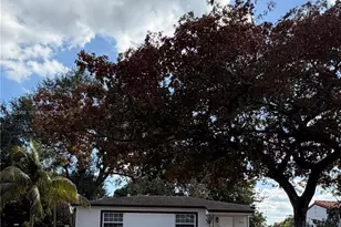 550 NW 135th St, North Miami, FL 33168 - Photo 1