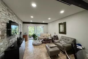 5500 SW 77th Ct, Miami, FL 33155 - Photo 4