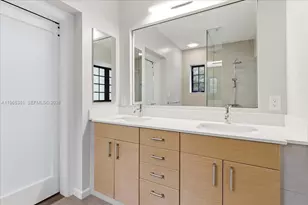 1737 SW 10th St, Miami, FL 33135 - Photo 36