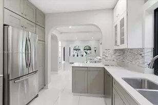 1737 SW 10th St, Miami, FL 33135 - Photo 30