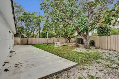 13550 NW 5th Ave, North Miami, FL 33168 - Photo 36