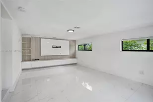 13550 NW 5th Ave, North Miami, FL 33168 - Photo 14