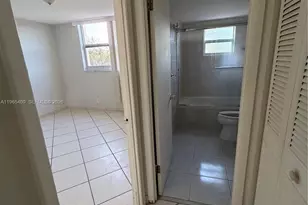 1830 Dixieanna St, Hollywood, FL 33020 - Photo 24