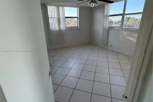 1830 Dixieanna St, Hollywood, FL 33020 - Photo 6