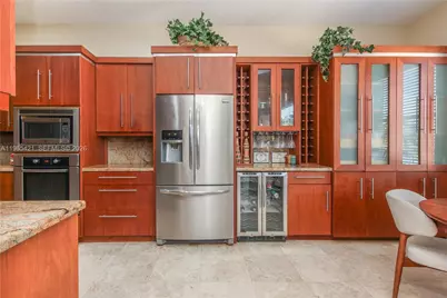 19301 Seneca Ave, Weston, FL 33332 - Photo 10