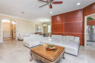 19301 Seneca Ave, Weston, FL 33332 - Photo 8