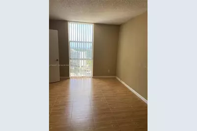 13499 Biscayne Blvd #1506, North Miami, FL 33181 - Photo 12