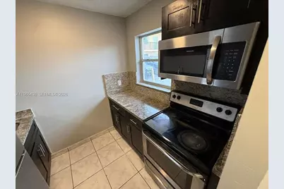 2721 NW 23rd Ct #4, Miami, FL 33142 - Photo 6