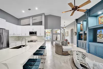 1553 SW 191st Ave, Pembroke Pines, FL 33029 - Photo 12